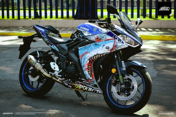 SHARK BITE V2 - YAMAHA R3 15-18 - Imagen 4