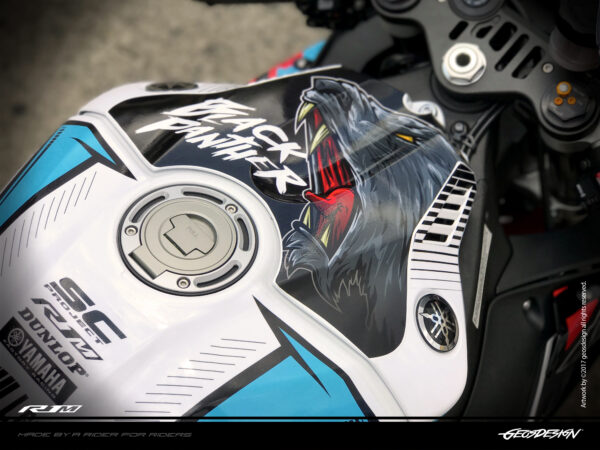 BLACK PANTHER - YAMAHA R1 M - Imagen 5