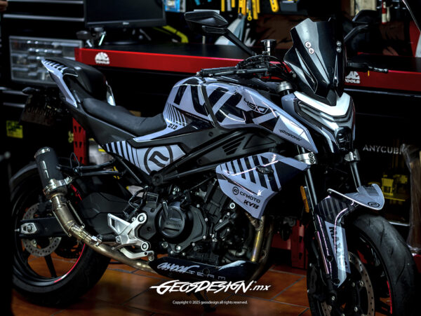 STRIPES R - CF MOTO 450 NK
