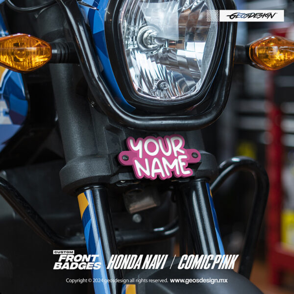 COMIC PINK / EMBLEMA PERSONALIZADO / FRONT BADGE HONDA NAVI - Imagen 3