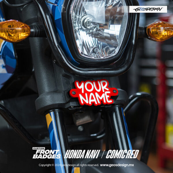 COMIC RED / EMBLEMA PERSONALIZADO / FRONT BADGE HONDA NAVI - Imagen 2
